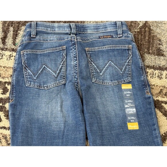 NWT WOMEN'S WRANGLER ULTIMATE RIDING JEAN WILLOW MID-RISE BOOTCUT 5 X 34 Cowgirl - Picture 4 of 4